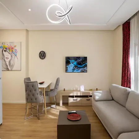 Apartment Fancy Tirana