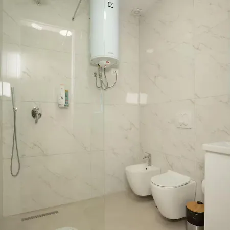 Apartment Fancy Tirana