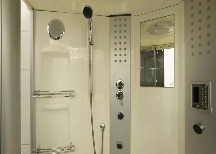 Fancy * ティラナ