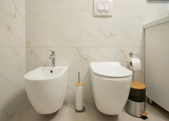 Fancy * ティラナ